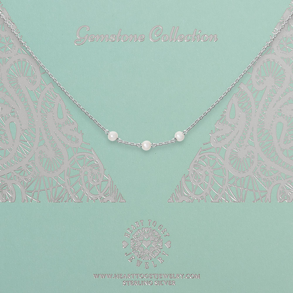 Necklace gemstones in between, Pearl